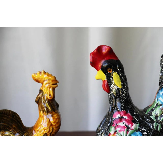 Traditional Portuguese Vintage Rooster and a Chicken Figurines - a Pair For Sale - Image 3 of 13