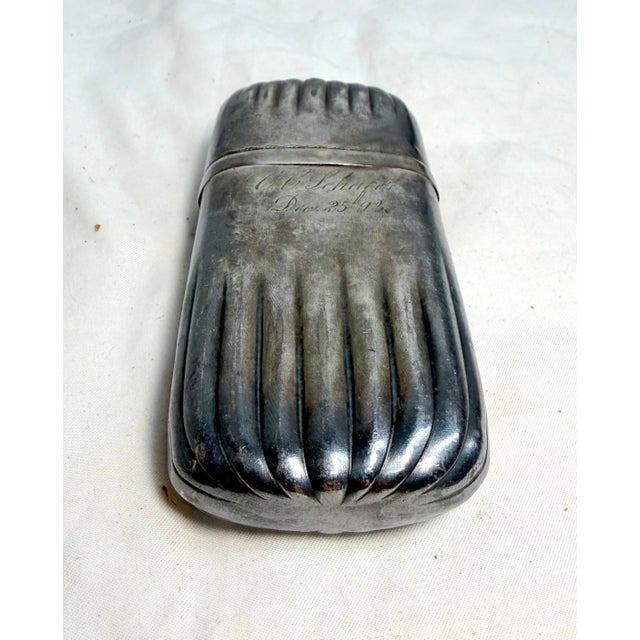 Antique 19th Century Silver-Plate Ribbed 2 Piece Cigarette Cigar Vesta Case Box For Sale In New York - Image 6 of 11