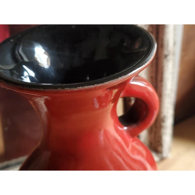 1950s Vintage French Red Glazed Studio Pottery Vase with Female Portrait by Jean de Lespinasse, 1950s For Sale - Image 5 of 10