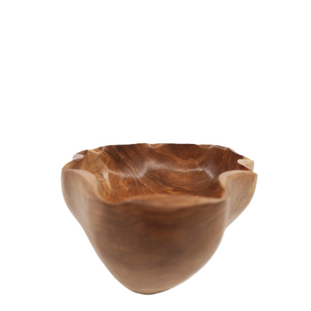 Large Hand-Carved Peruvian Olive Wood Decorative Bowl With Stunning Natural Free-Form Rim For Sale In New York - Image 6 of 8