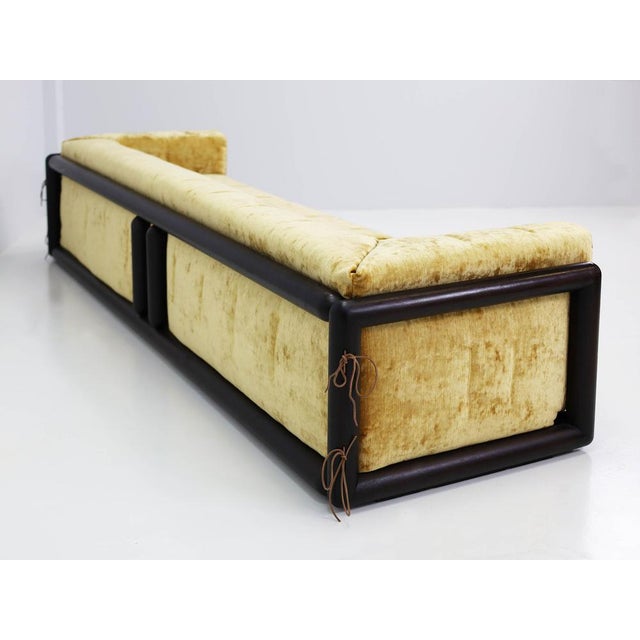 1960s Large Cornaro Sofa in Simon Velvet by Carlo Scarpa for Simon by Dino Gavina, Italy, 1969 For Sale - Image 5 of 11