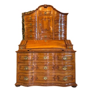 Display Cabinet in Pine For Sale