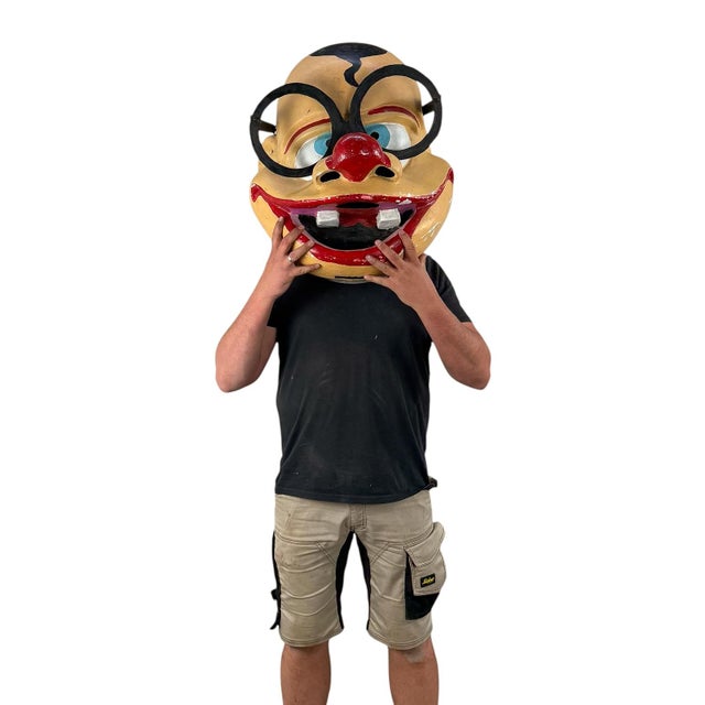 Large Vintage Carnival Clown Mask in Fiberglass, 1990s For Sale - Image 13 of 14