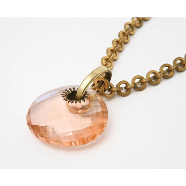 1980s Vintage Italian Brass Link Chain and Diamond Faceted Peachy Pink Glass Pendant Necklace For Sale - Image 5 of 10