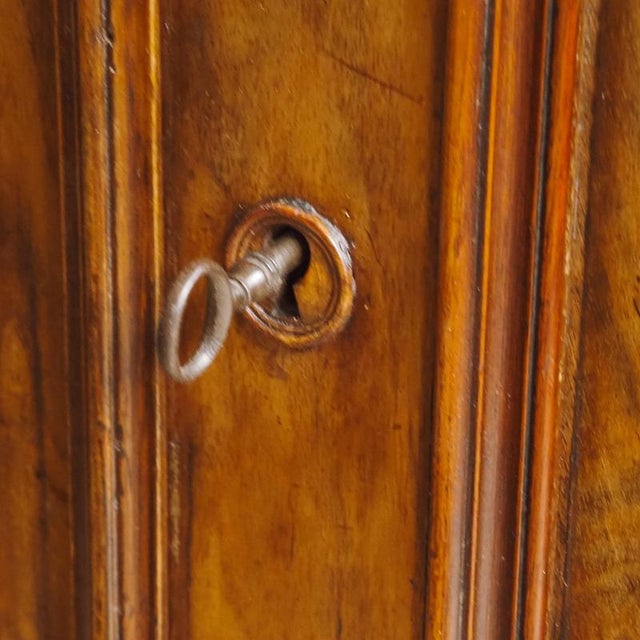 Louis-Philippe Walnut Sideboard with Hutch, 1870 For Sale - Image 15 of 16