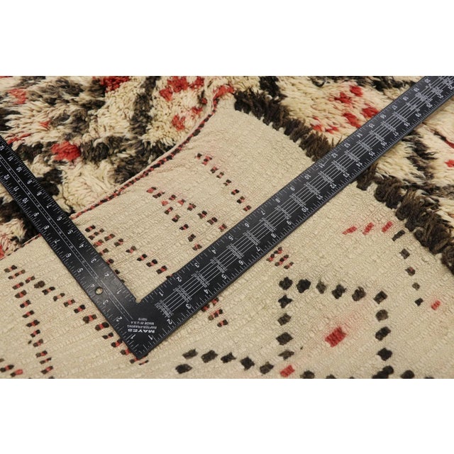 Mid 20th Century Vintage Beni Ourain Moroccan Rug - 06'06 X 11'02 For Sale - Image 5 of 8