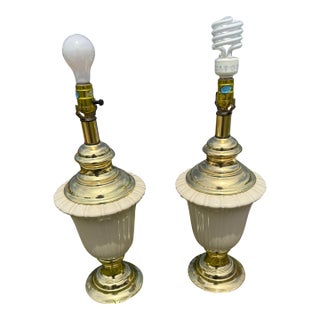 Vintage Mid Century Modern Stiffel Ivory Porcelain and Brass Lamps Hollywood Regency Set of 2 For Sale