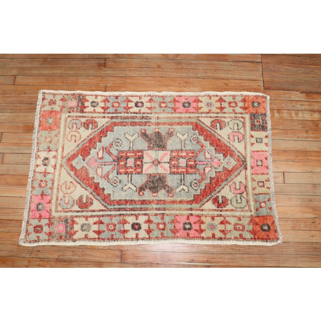 Mid 20th Century Turkish Anatolian Rug - 2'8" x 4' For Sale In New York - Image 6 of 18