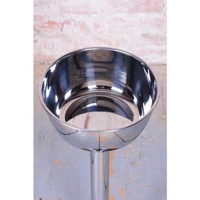 1970s Bauhaus Pedestal in Metal, Czech, 1970s For Sale - Image 5 of 8