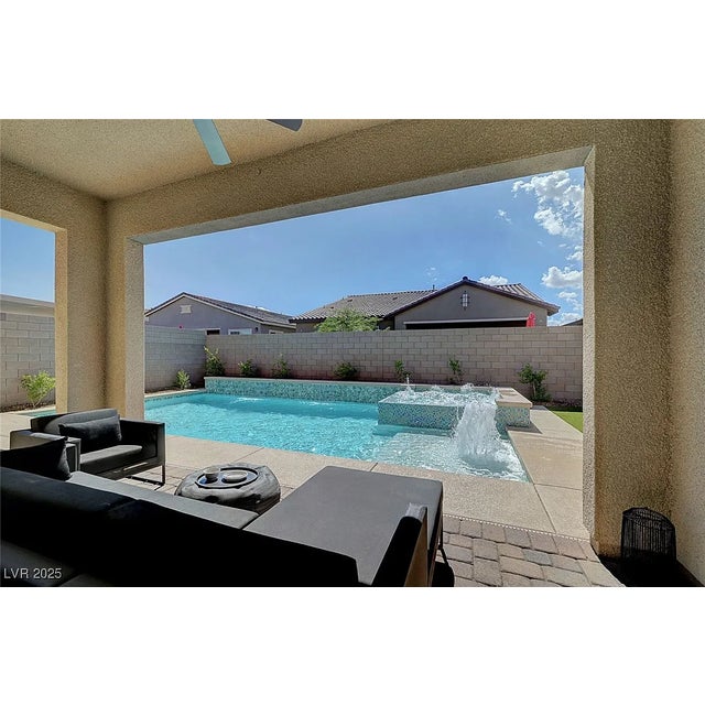 Crate & Barrel Dune Black Outdoor Chair For Sale In Las Vegas - Image 6 of 9