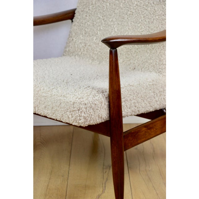 Vintage GFM 300-202 Armchair in Beige Cream Bouclé Lamb from J. Kedziorek, 1970s For Sale - Image 3 of 16
