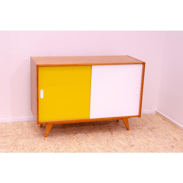 Mid-Century Modern Mid-Century U-452 Sideboard by Jiří Jiroutek for Interier Praha, 1960s For Sale - Image 3 of 18