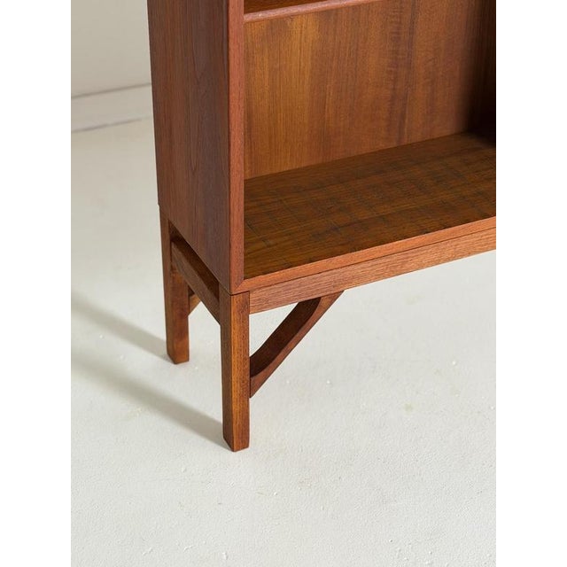 Wood China Bookcase by Børge Mogensen for FDB, 1960s For Sale - Image 7 of 10