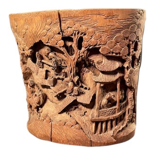 Chinese Qing Dynasty Carved Bamboo Brush Pot. For Sale