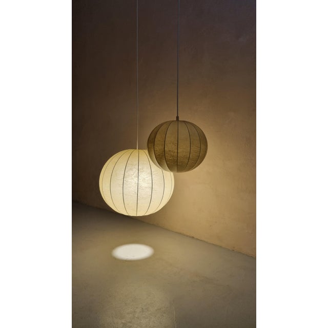 Italian Cocoon Pendant Lamps, 1960s, Set of 2 For Sale - Image 6 of 7