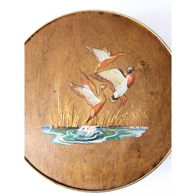 Vintage 70s Hand Painted Ducks Venee Tin For Sale - Image 9 of 12
