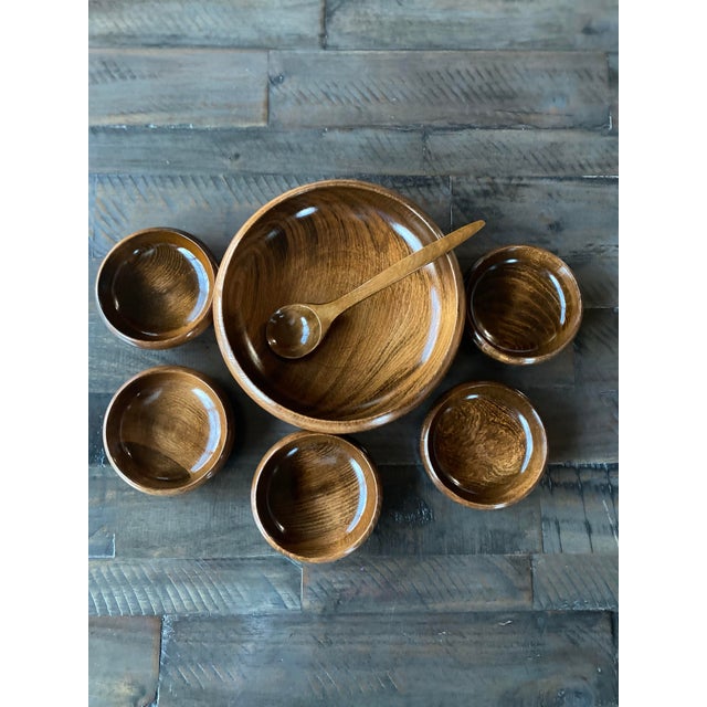 Mid-Century Modern Vintage Mid Century Snack Rice Salad Bowls Total Set of 7 Pieces, 5 Small Bowls One Spoon and 1 Large Salad Bowl For Sale - Image 3 of 6