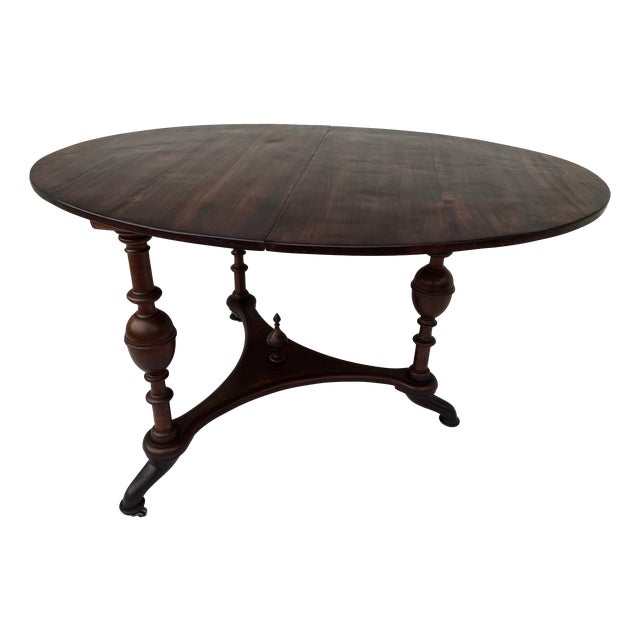 19th-Century Victorian Oval Tripod Table For Sale