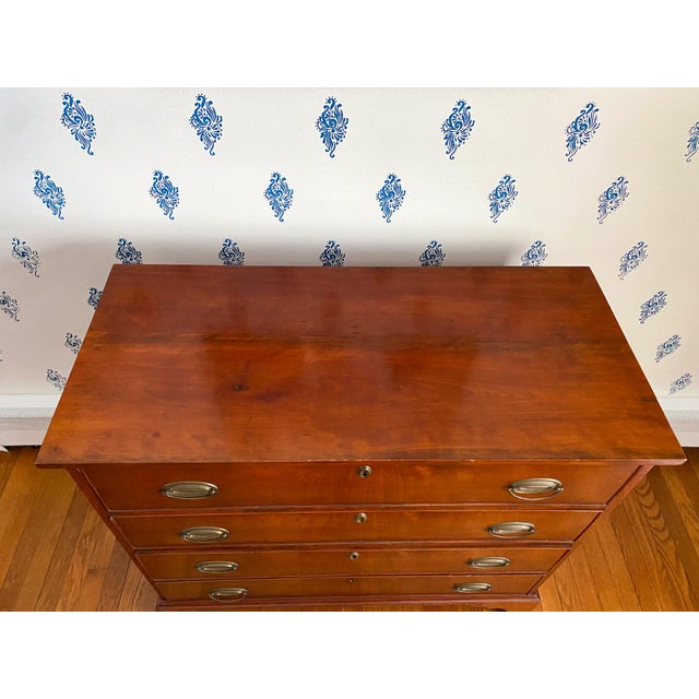 Early 19th Century Antique Early 1800s New England Neoclassical Chest Made From Cherry and Mahogany For Sale - Image 5 of 12