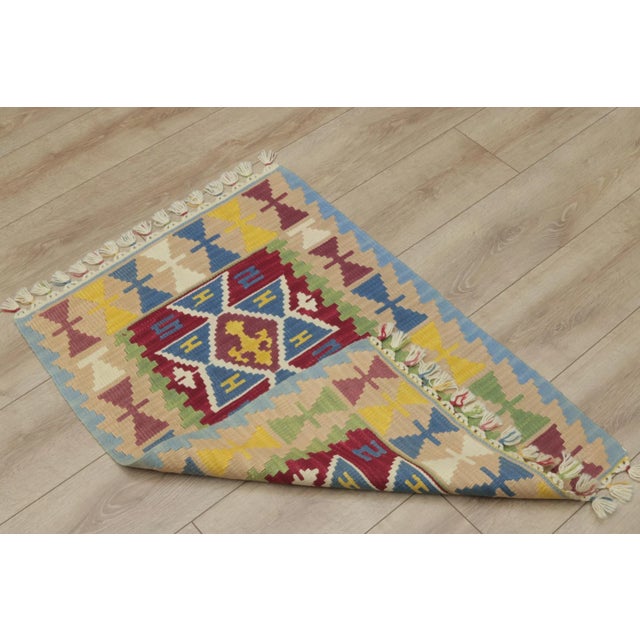 1970s Turkish Southwestern Style Hand Knotted Natural Wool Oushak Kilim Rug For Sale - Image 10 of 11