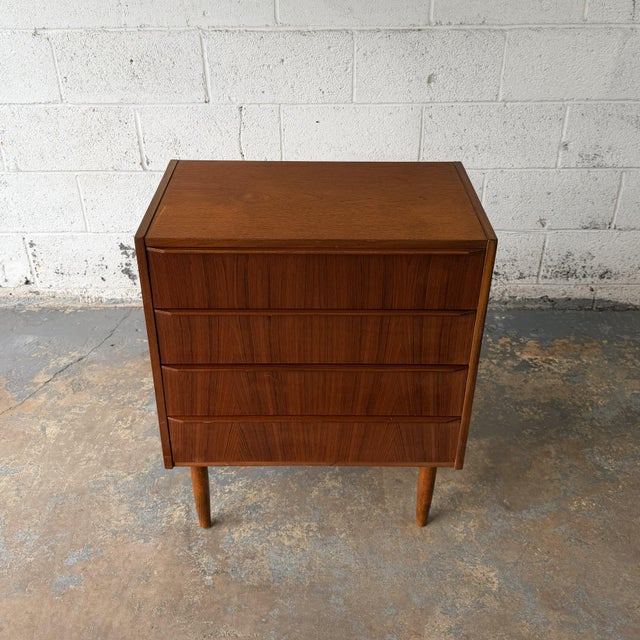 Vintage Danish Mid Century Modern Teak Four-Drawer Chest of Drawers Commode, Circa 1960s For Sale - Image 4 of 6