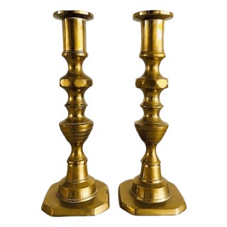 Antique English Brass Pusher Candlesticks, 1890s, Set of 2 For Sale