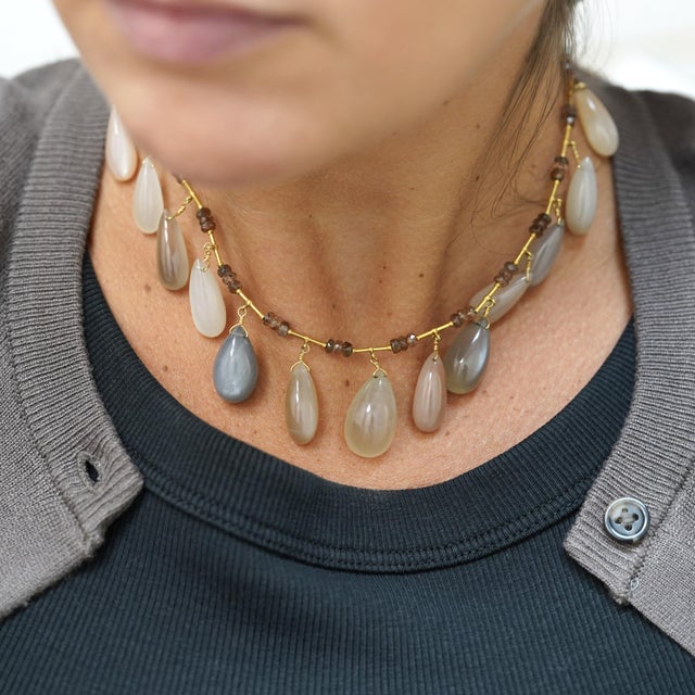 Contemporary 1990s Multi Colored Moonstone Cabochon Drop 22k Gold 17" Fringe Necklace For Sale - Image 3 of 4