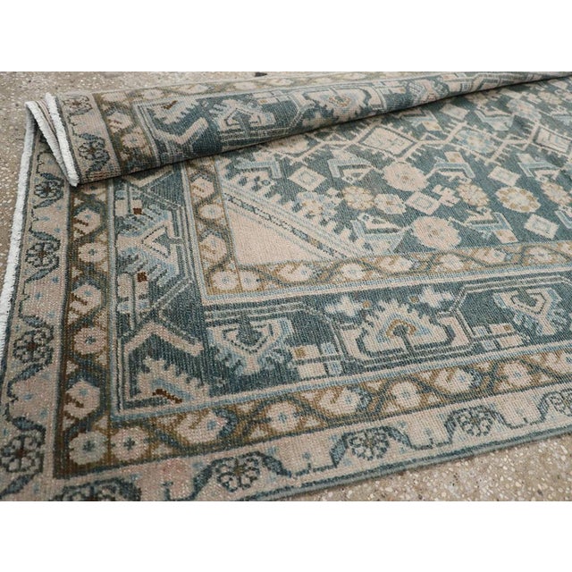 Ivory Galerie Shabab Collection Mid-20th Century Persian Malayer Throw Rug For Sale - Image 8 of 8