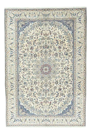 Hand-Knotted Nain 9la Oriental Rug with Silk Content