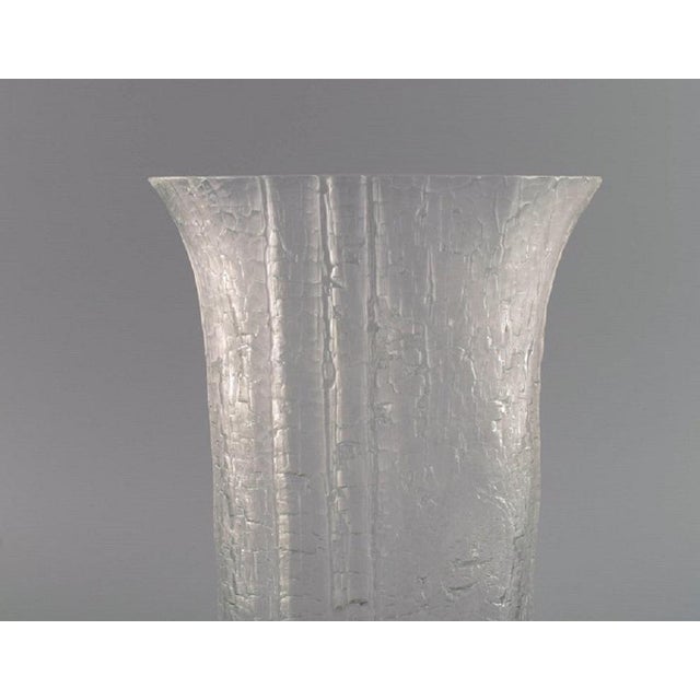 Timo Sarpaneva Mouth-Blown Art Glass Vase by Timo Sarpaneva, Finland, 1960s For Sale - Image 4 of 8