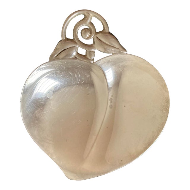 Tiffany & Co Midcentury Heart Shaped Modern Sterling Silver Jewelry Dish For Sale