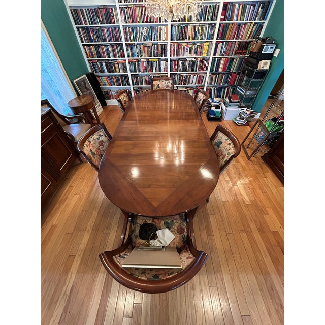 French Elegant Vintage French Dining Room Table With Matching Chairs For Sale - Image 3 of 4