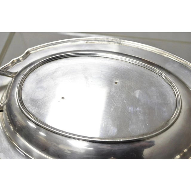 Metal Mid 20th Century Wm Rogers 2272 Washington Silver Plated Victorian Lidded Vegetable Serving Dish For Sale - Image 7 of 9