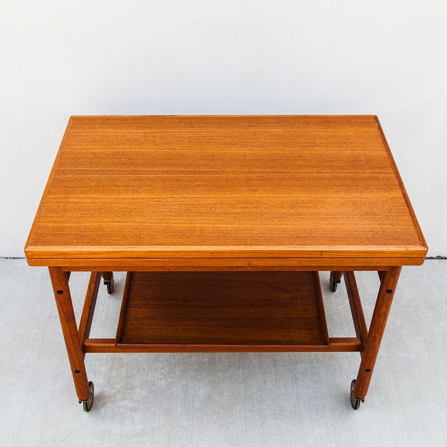 Wood 1960s Danish Modern Teak Flip Top Bar Cart by Kurt Ostervig For Sale - Image 7 of 12