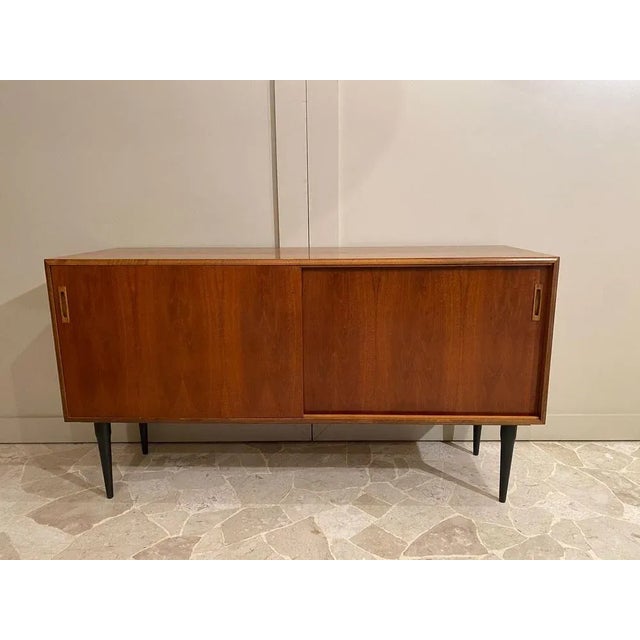 Walnut Belief with Sliding Doors, Italy, 1950s, in Flawless conditions. Designed 1950 to 1959