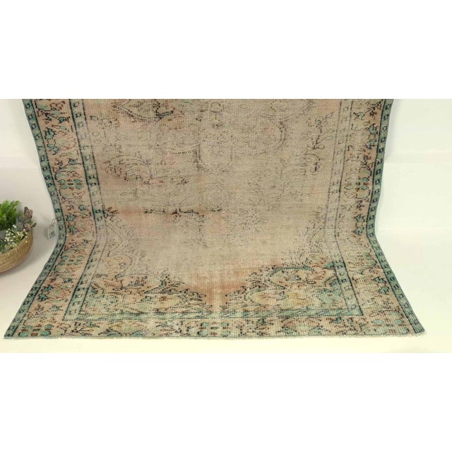Turkish 1970s Vintage Turkish Handmade Wool Cotton Beige Area Rug For Sale - Image 3 of 13