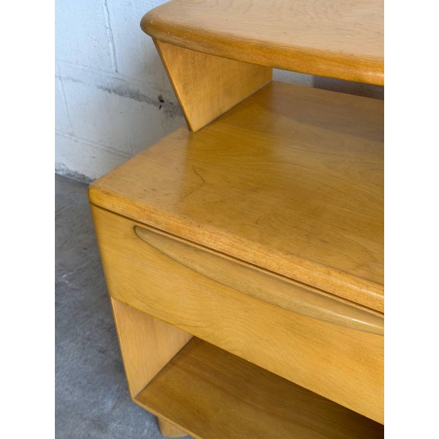 Heywood Wakefield Maple Nightstand Wooden End Table Bedside Storage Mid-Century Modern 1950s For Sale - Image 10 of 10