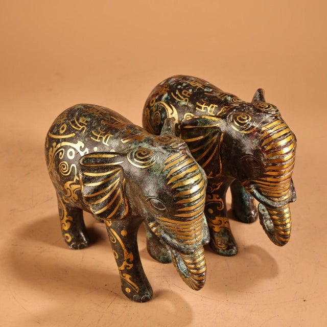 Late 20th Century Pair of Vintage Bronze Elephant Statues For Sale - Image 5 of 9