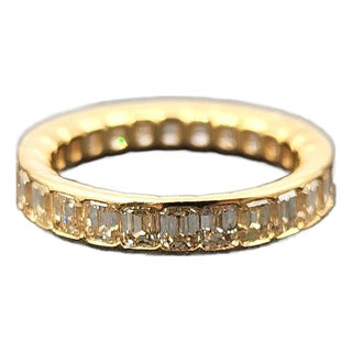 3.25 Ct Natural Yellow Emerald Cut Diamond Eternity Ring Size 7 For Sale