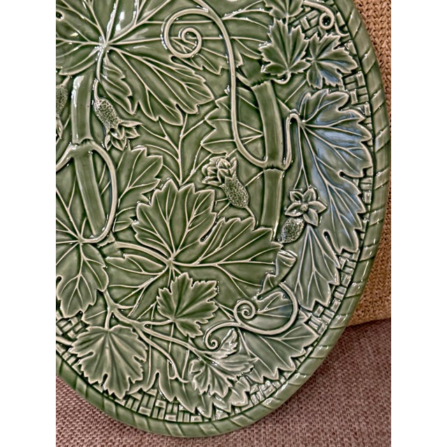 1980s Bordallo Pinheiro Portuguese Green Botanical Serving Platter 15” by 11” For Sale - Image 10 of 11
