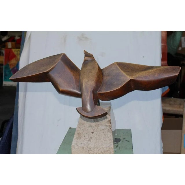 Pivoting Carved Wood Gull on Marble Base For Sale - Image 4 of 11