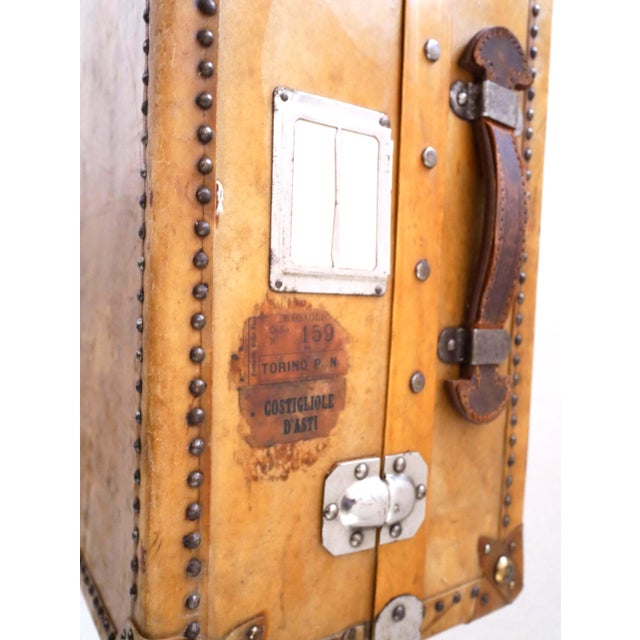 Tan Leather Travel Trunk, France, 1930s For Sale - Image 8 of 10