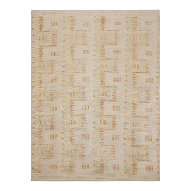 Rug & Kilim’s Scandinavian Style Rug in Ivory and Beige, With Geometric Pattern For Sale