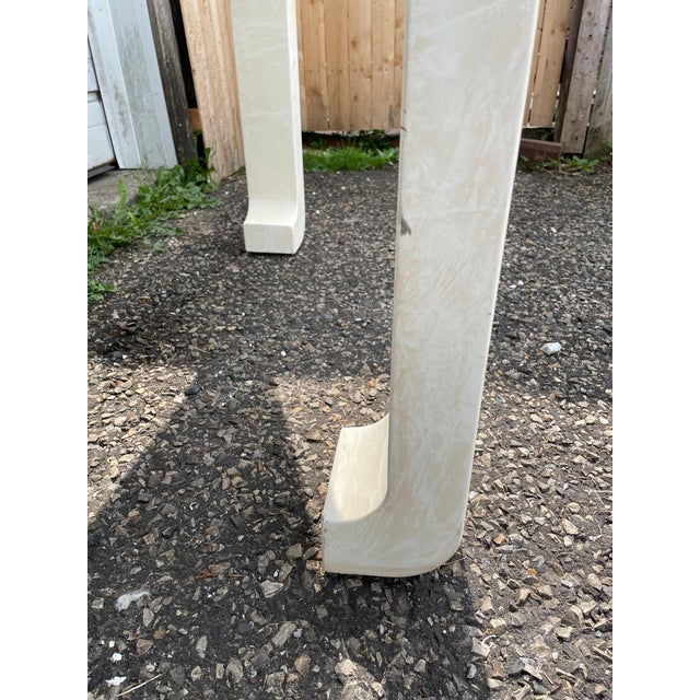 White 1980s Postmodern Curved Leg Console Table For Sale - Image 8 of 12