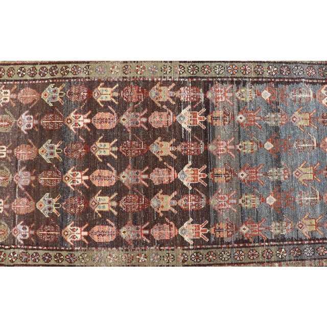 Antique Persian Hamadan rug in Wool with All-Over Sub-Geometric Tribal Design. Keivan Woven Arts; rug W22-0101, country of...
