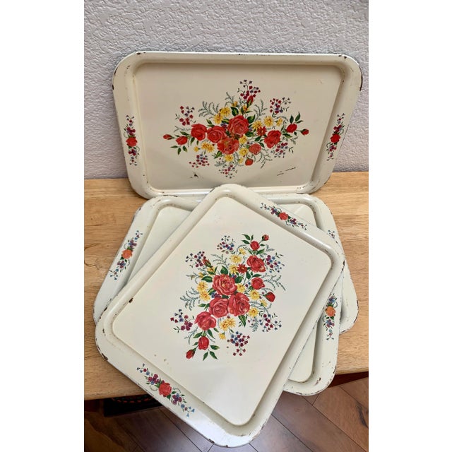 Set of Four Cottage Chic Large Floral Trays For Sale - Image 10 of 11