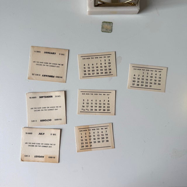 1940s Perpetual Desk Calendar For Sale - Image 10 of 10