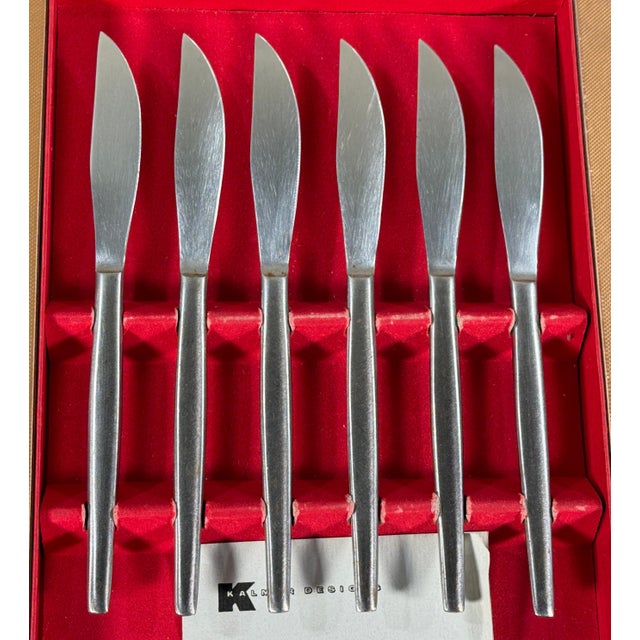 Metal Mid Century Modern Kalmar Designs Stainless Steel Knives – Set of 8 For Sale - Image 7 of 7