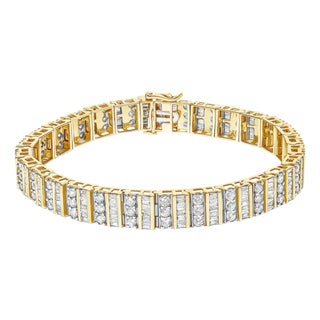 14K Yellow Gold Round and Baguette-Cut Diamond Bracelet (5.50 cttw, H-I Color, I1-I2 Clarity) For Sale