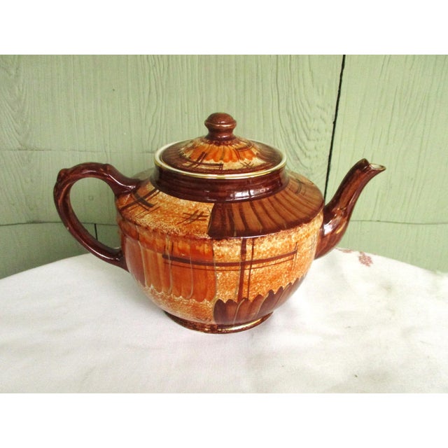 This is a lovely set from the 1930s. It's made by Fabrica de Louca de Sacavem in Portugal. The pattern is Motivo 626 which...